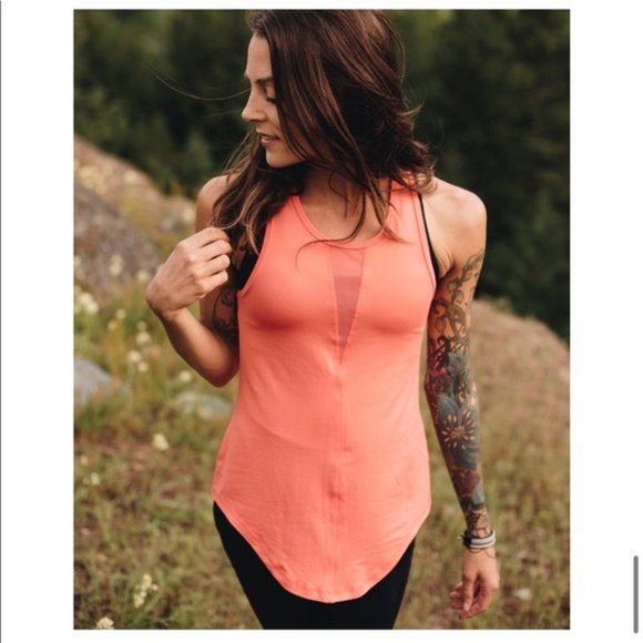 ZYIA Tops - Zyia Effortless Tank Coral M